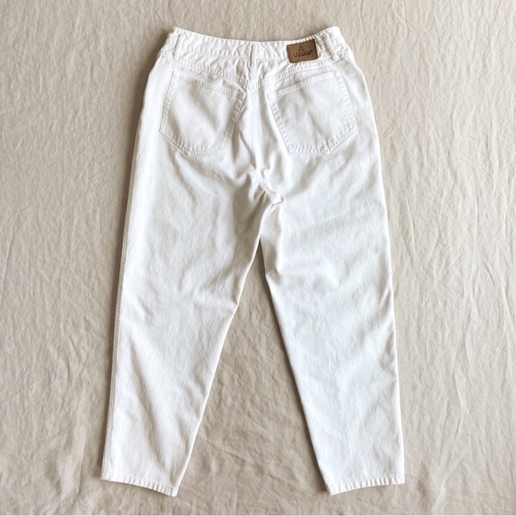 Vintage white high waist relaxed tapered leg mom jeans - Picture 3 of 6